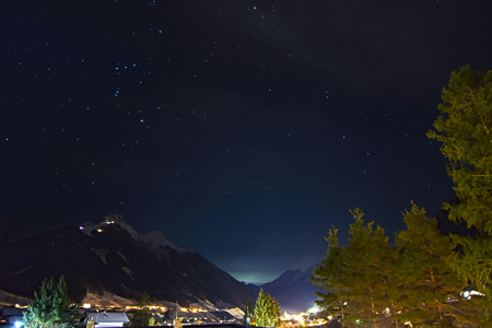 Neustift im stubaital bei Nacht